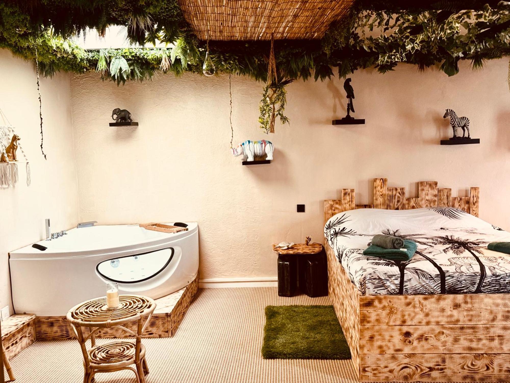 La Jungle De Sissy Bed & Breakfast Saintes-Maries-de-la-Mer Exterior foto