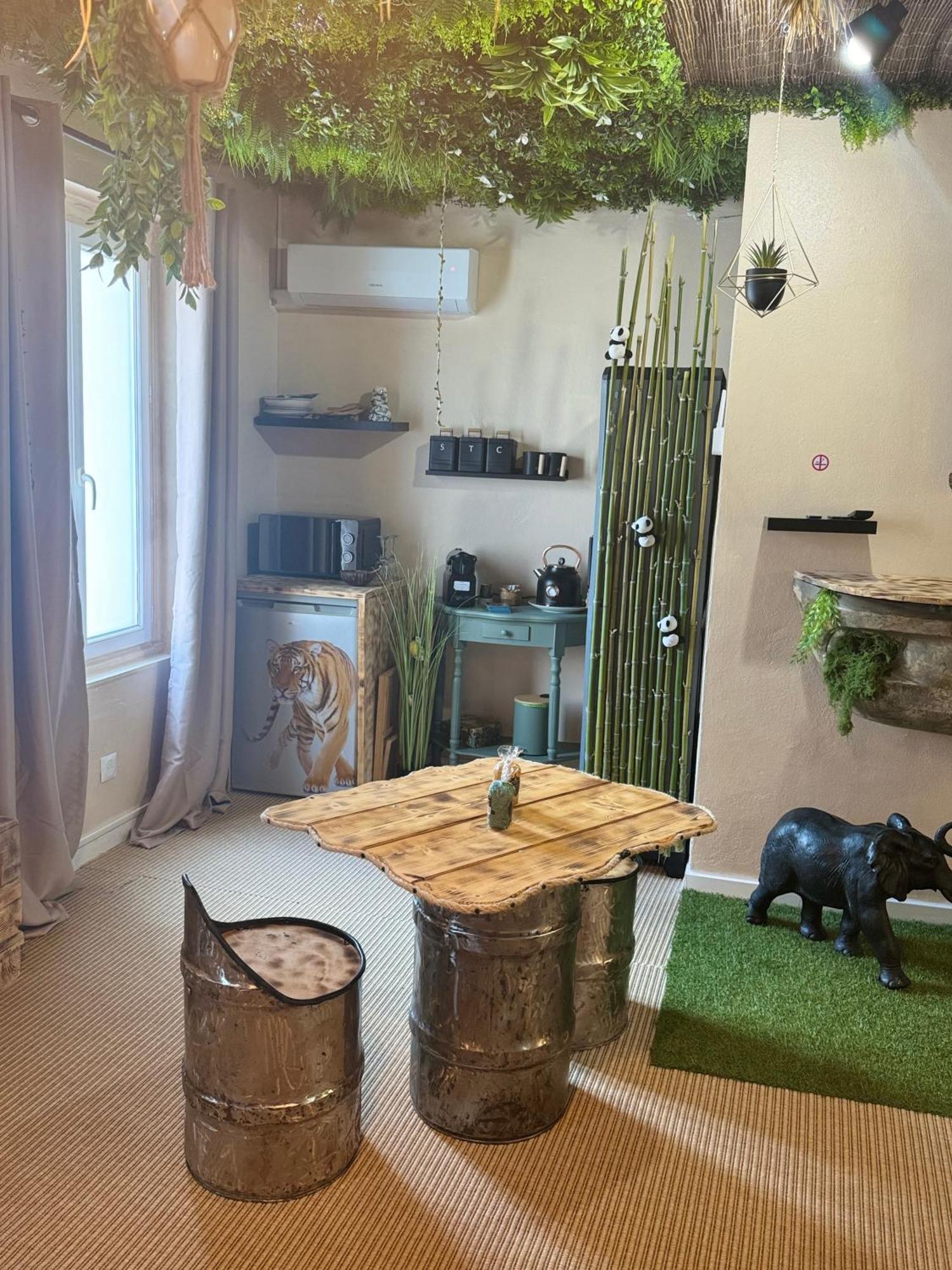 La Jungle De Sissy Bed & Breakfast Saintes-Maries-de-la-Mer Exterior foto